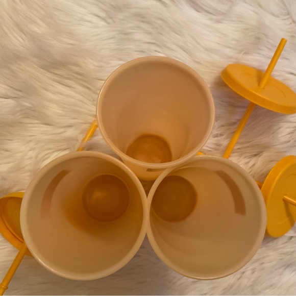 Orange Color Changing Cups - New - Bundle of 3 - Picture 9 of 9